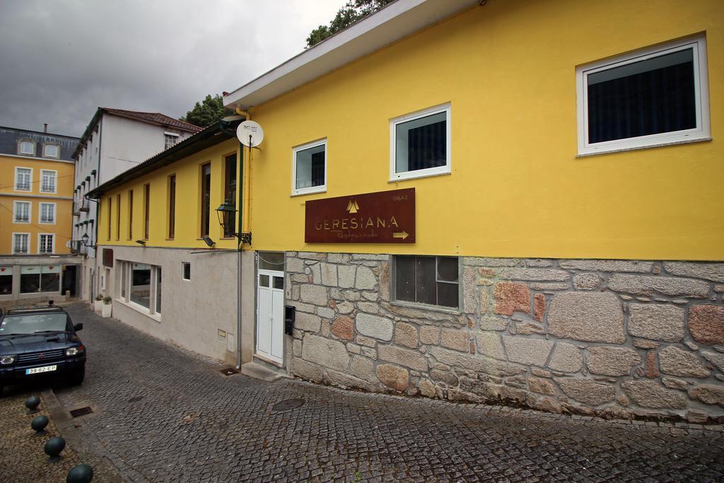 Geresiana Apartamentos Bagian luar foto