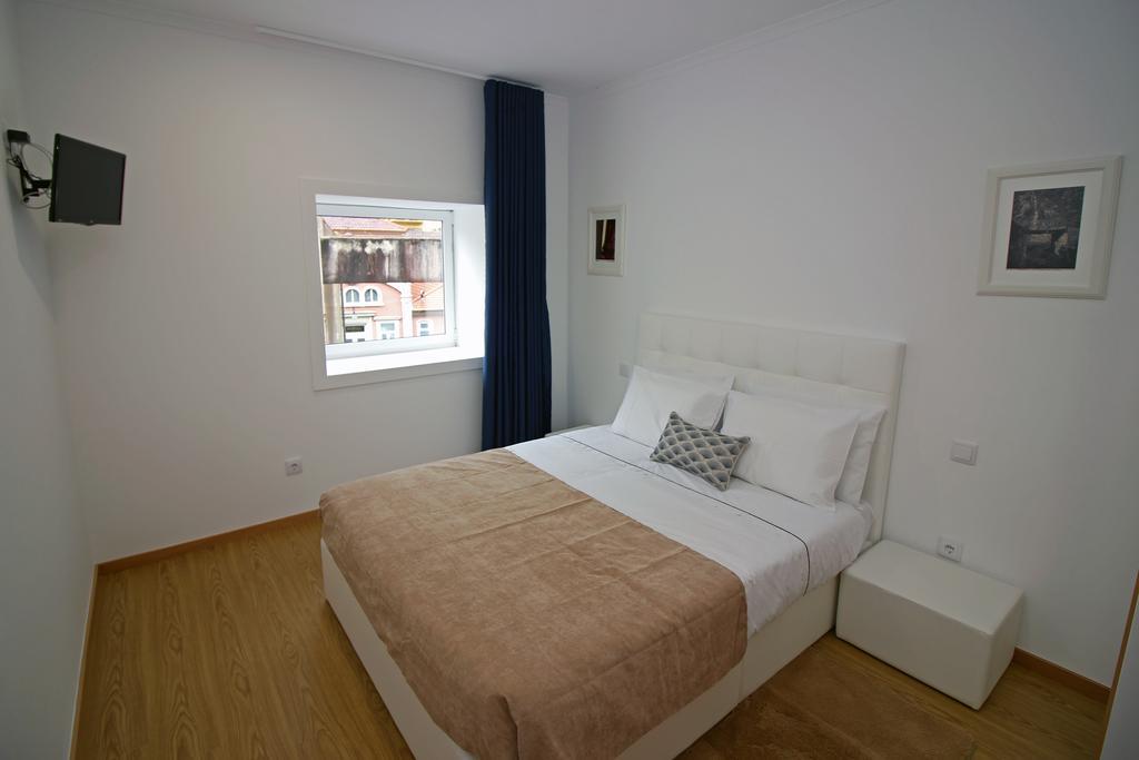 Geresiana Apartamentos Bagian luar foto